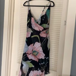 Livagirl light weight strappy dress fits like L